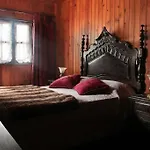 Casa De Marlaes *
