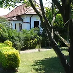 Casa De Marlaes *