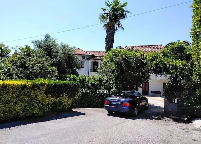 Casa De Marlaes بيت للعطل لوسادا